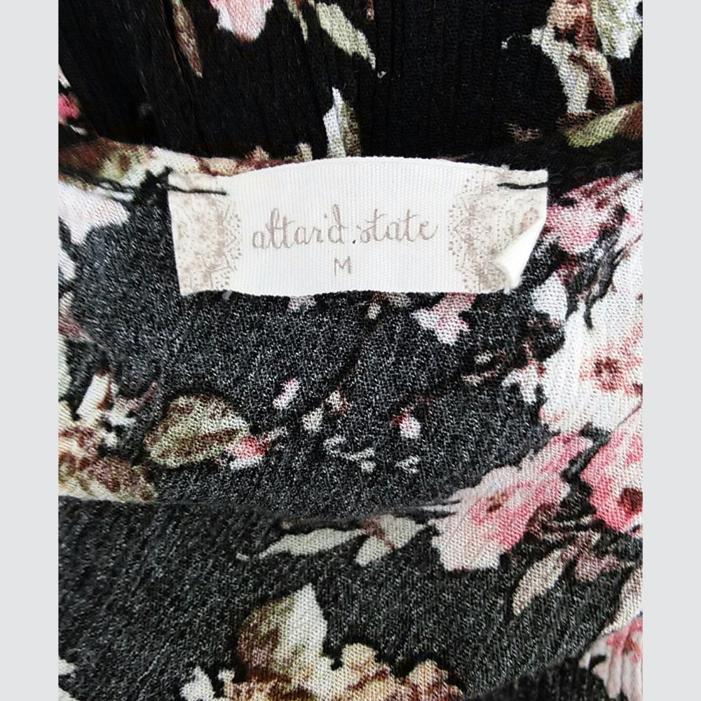 Altar'd State Romper Medium Black Pink Floral - Picture 4 of 5